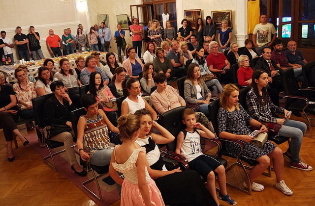 CRNA BARA CENTAR KULTURNOG DEŠAVANJA MAČVE CRNA BARA CENTAR KULTURNOG DEŠAVANJA MAČVE